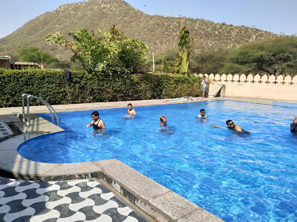 Pari Resort With Nature View Πουσκάρ Εξωτερικό φωτογραφία