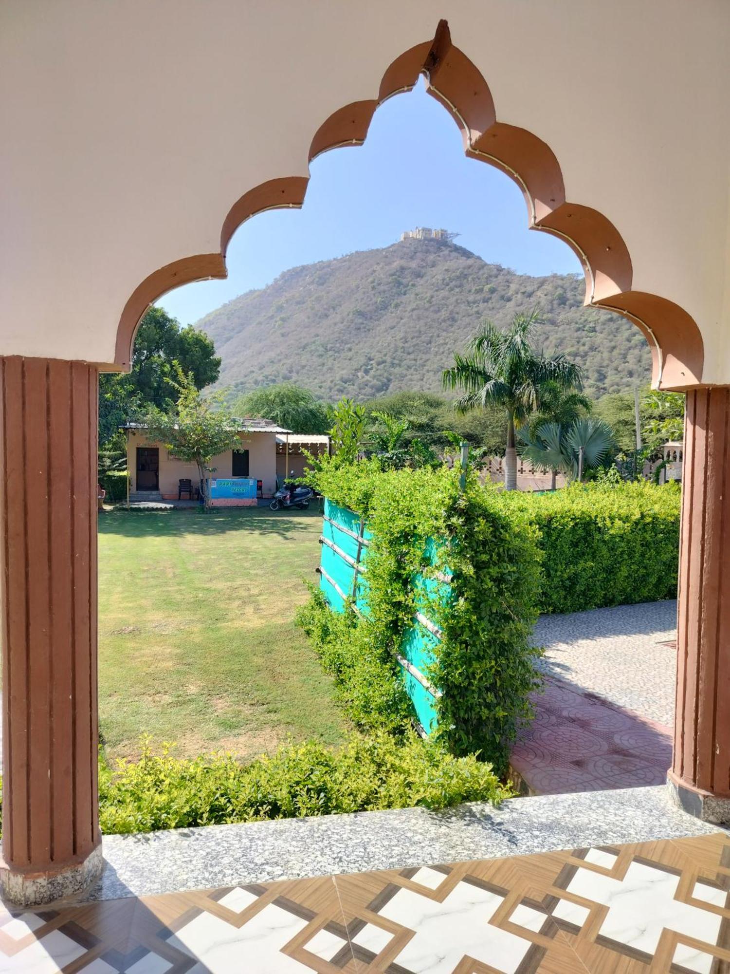 Pari Resort With Nature View Πουσκάρ Εξωτερικό φωτογραφία